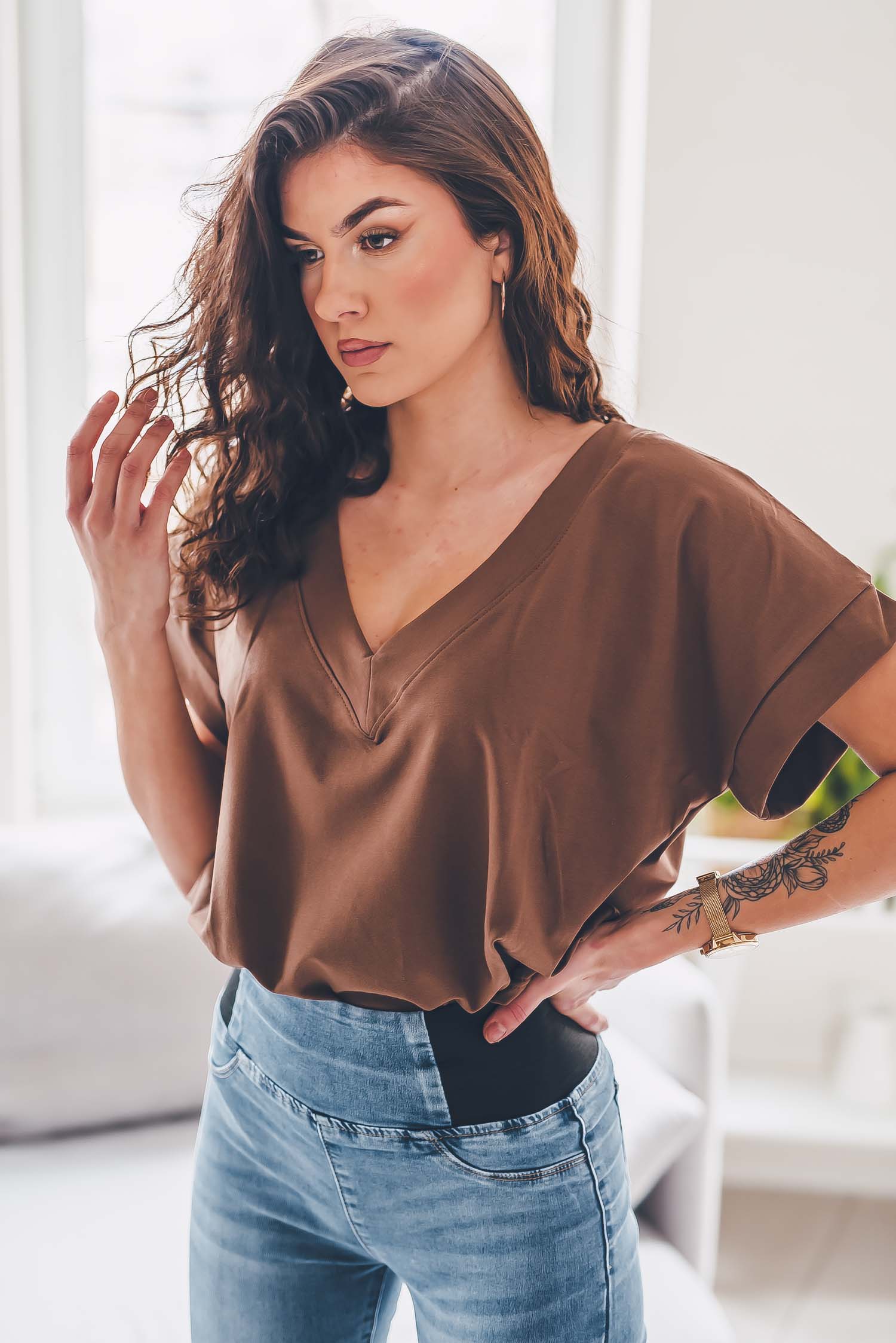 brazowy-t-shirt-damski-470hyt.jpg